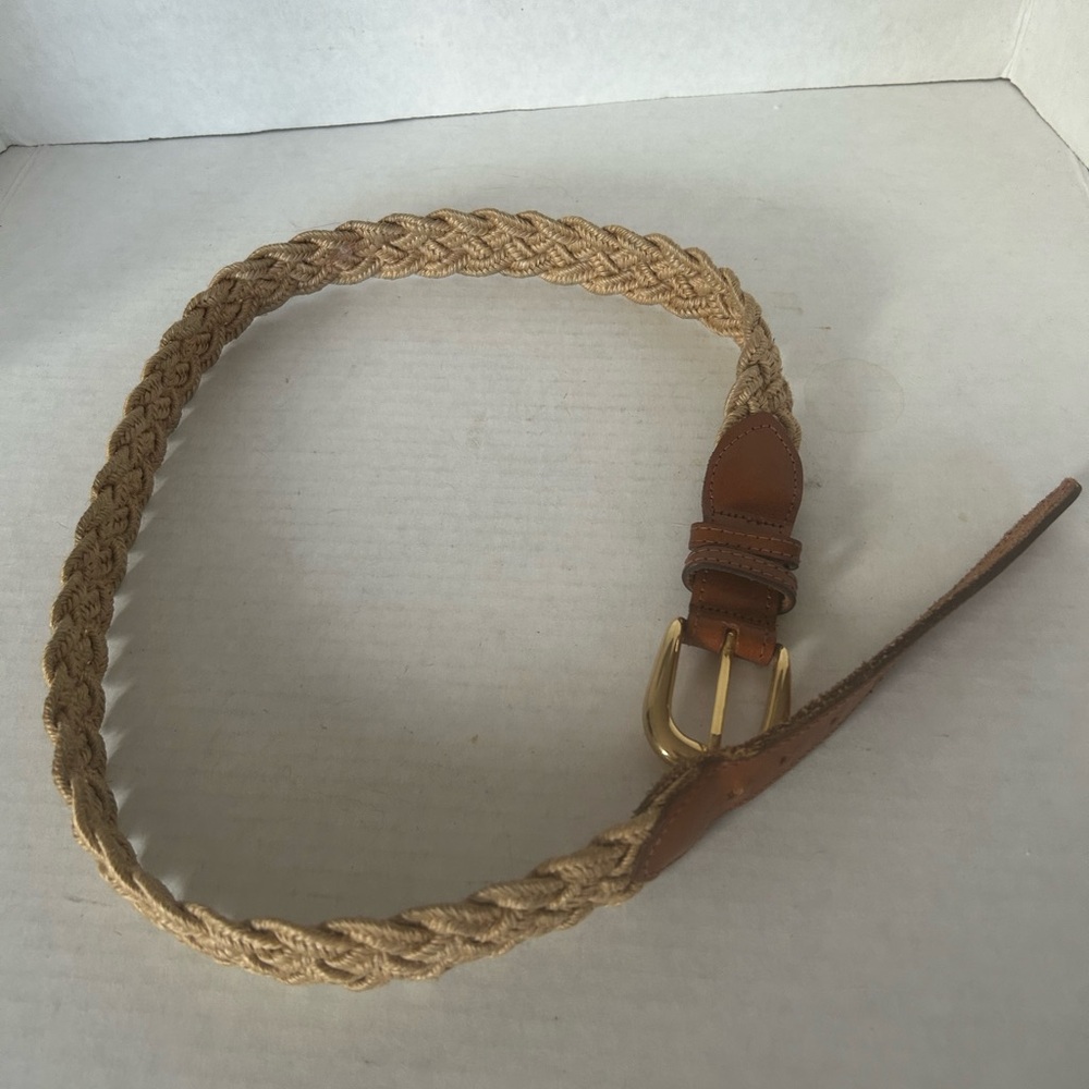 Vintage Junior’s Braided Tan Belt with Gold Buckle Sz M Pre-Owned